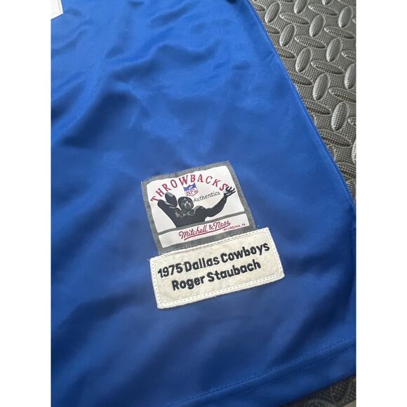 Mitchell & Ness 1975 Roger Staubach Dallas Cowboys Jersey Adult Size 54 Blue NWT - Picture 2 of 9